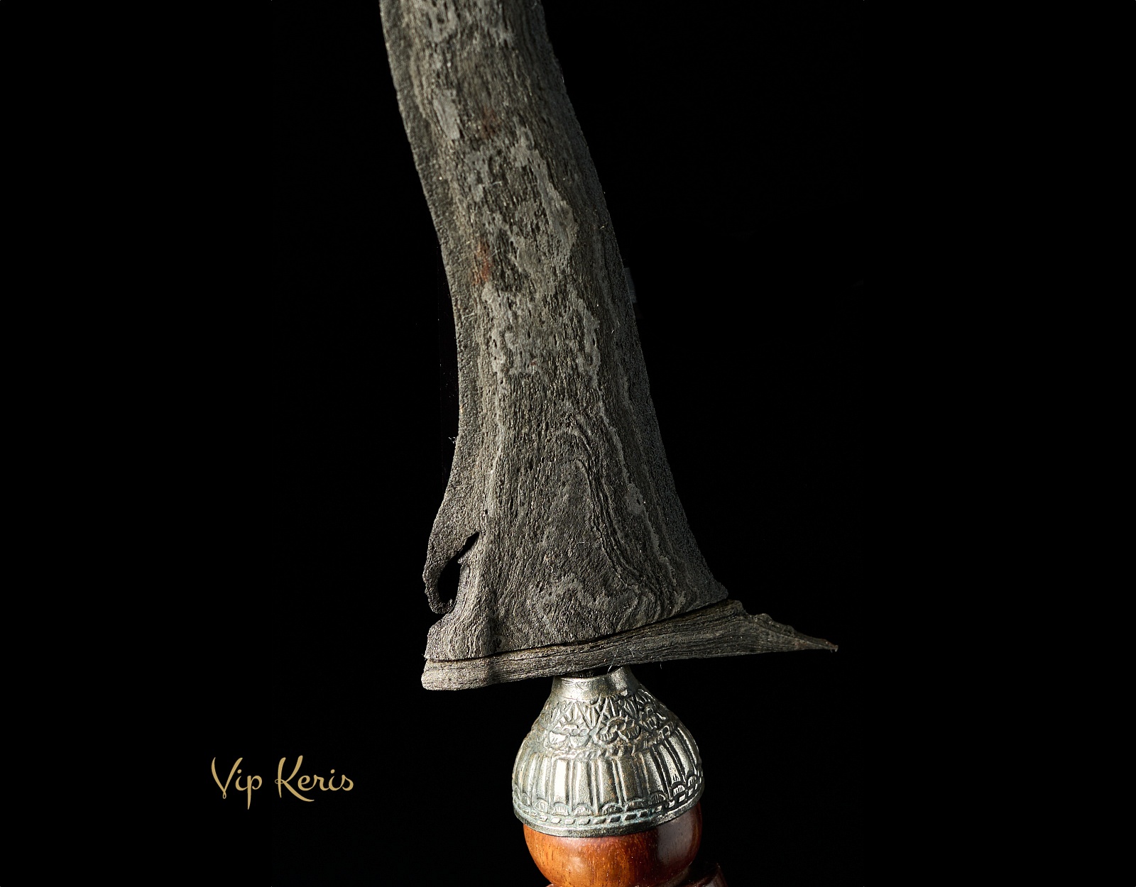 Бугийский ритуальный кинжал Крис Sepokal Luk5, двойной памор. Наставник. фото VipKeris